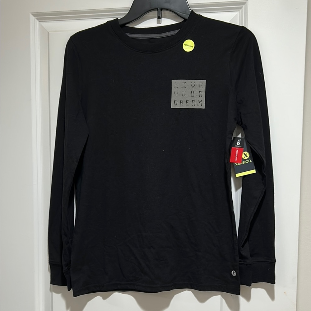 Xersion Charcoal Long Sleeve with Motivational Patch